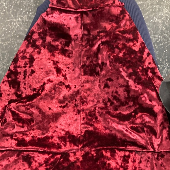 Like new Pole Wear Paradise Chick red velvet halter neck pole top - Picture 4 of 8